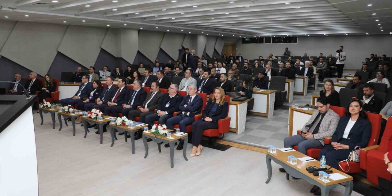 Van TSO’da "Dijital Dönüşüm Konferansı" düzenlendi