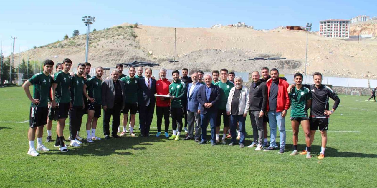 MESOB Başkanı Keskin’den Malatya Yeşilyurt Spor’a ziyaret