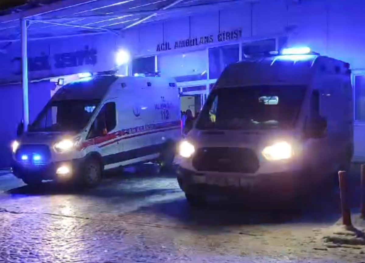 Kars’ta tüfekle oynayan çocuklar arkadaşlarını yaraladı
