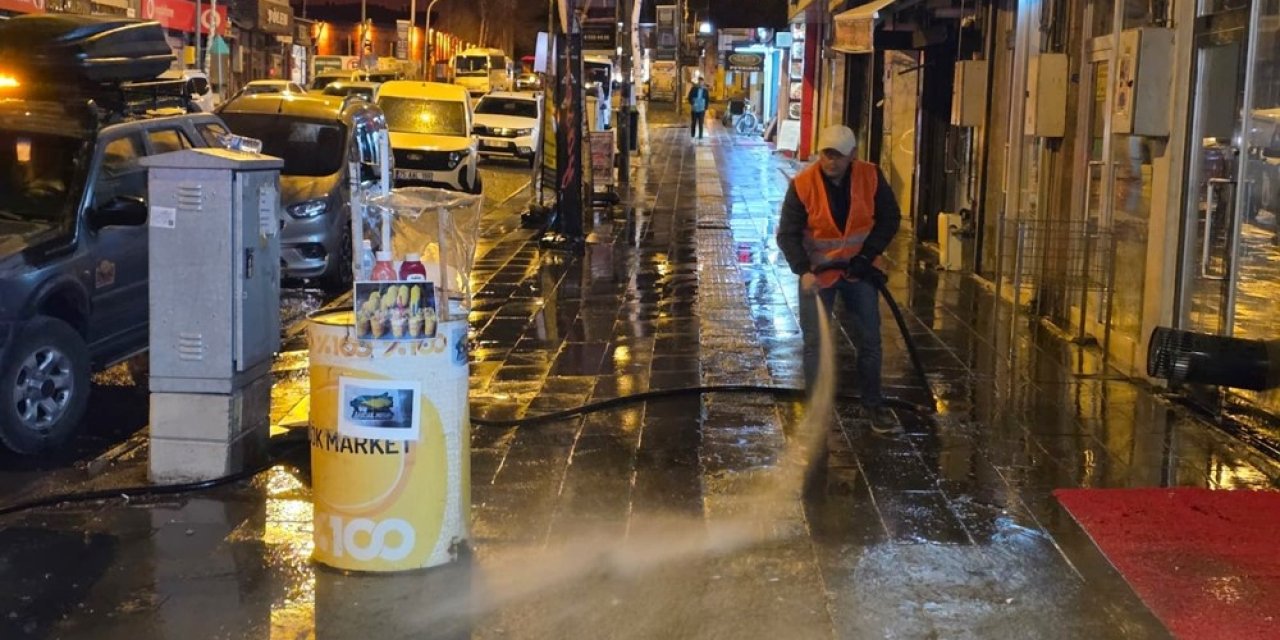 Ardahan’da Belediyeden bahar temizliği