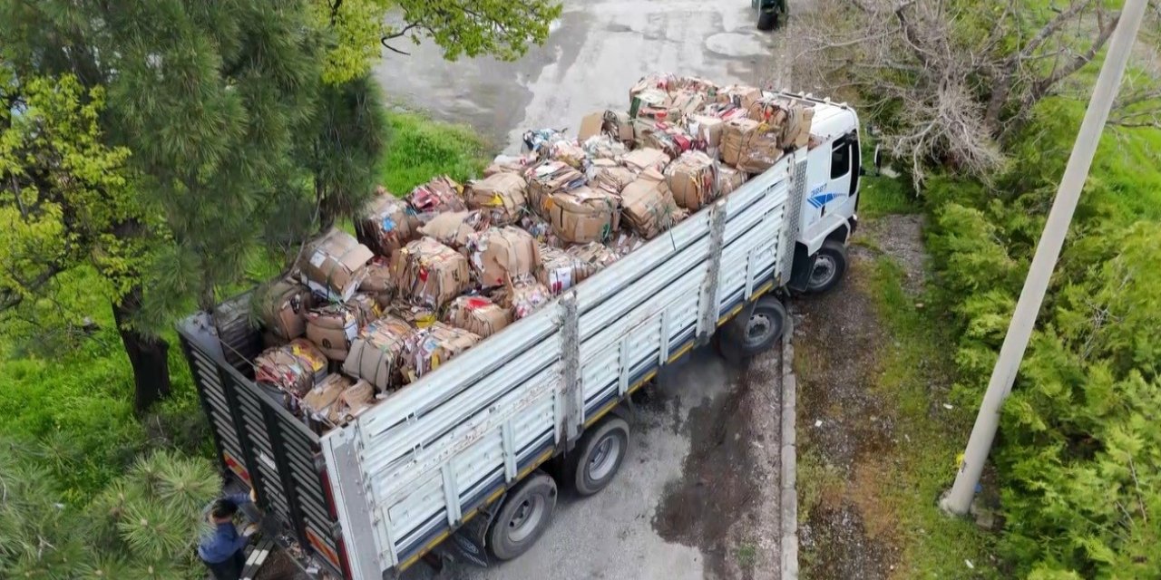 Üniversitede 76 ton atık ekonomiye kazandırıldı