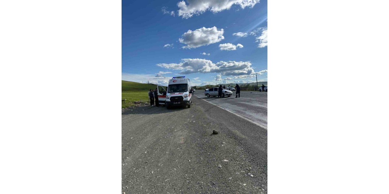 Elazığ’da trafik kazası: 3 yaralı