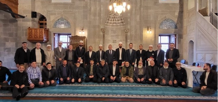 Hafızlık ve Kur’an-ı Kerim’i güzel okumada yarıştılar