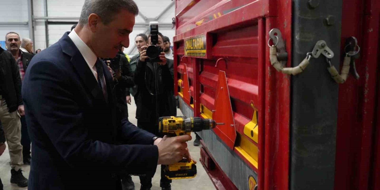 Erzurum’da örnek proje: "Reflektörle yol al güvende kal"