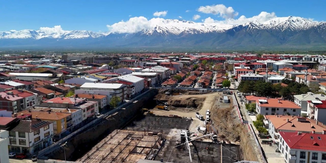 Merkez Çarşısı Dönüşüm Projesi 2027’ye hazırlanıyor