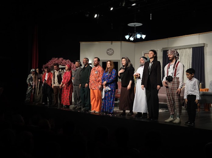 Erzurum Şehir Tiyatrosu "OrganiYasyon - Helvayı Yedik" oyunu ile türkiye turnesine hazırlanıyor