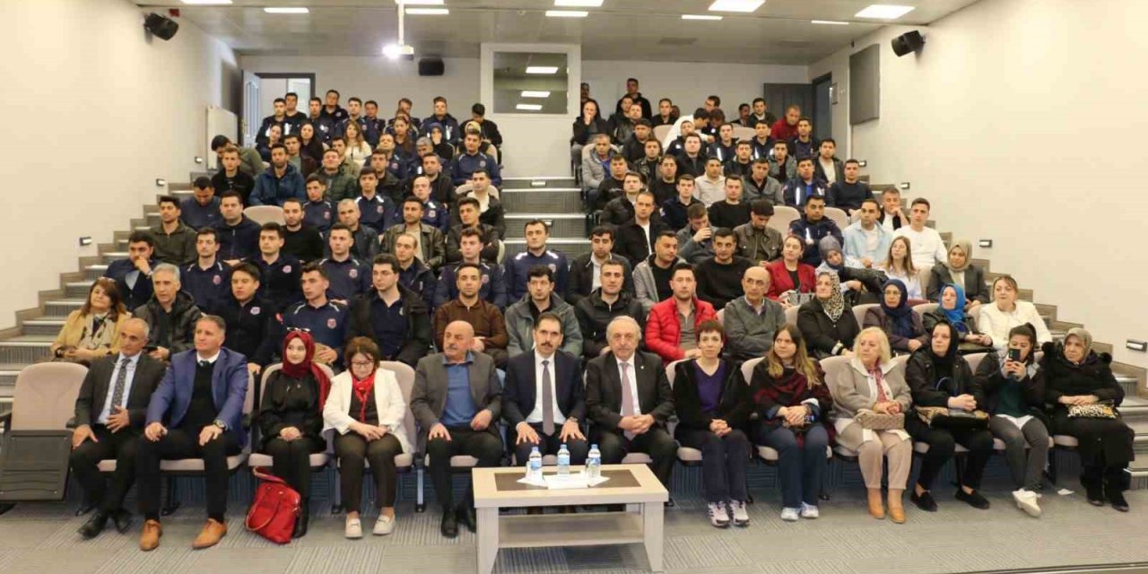 ER-VAK Kadın Komisyonu’ndan anlamlı konferans