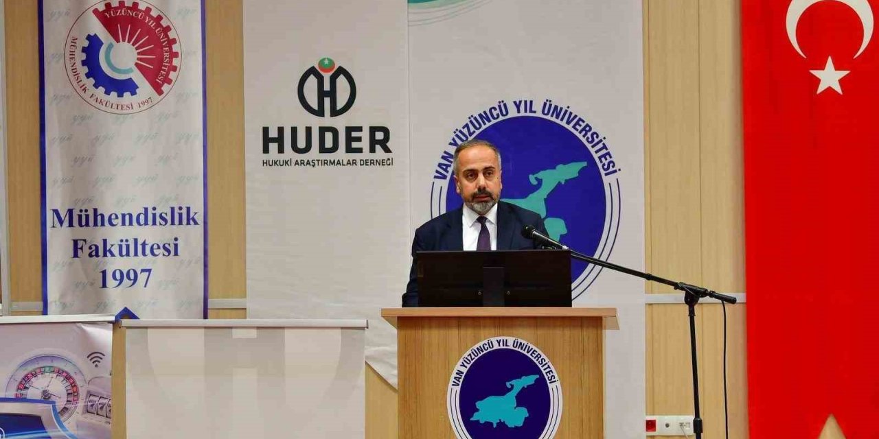 Van YYÜ’de "Sanal Bahis Felaketine Karşı Seferberlik Paneli" düzenlendi