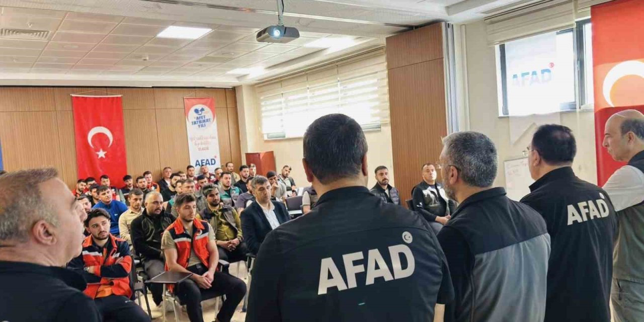 Elazığ’da Orman Bölge Müdürlüğü personeline afet eğitimi