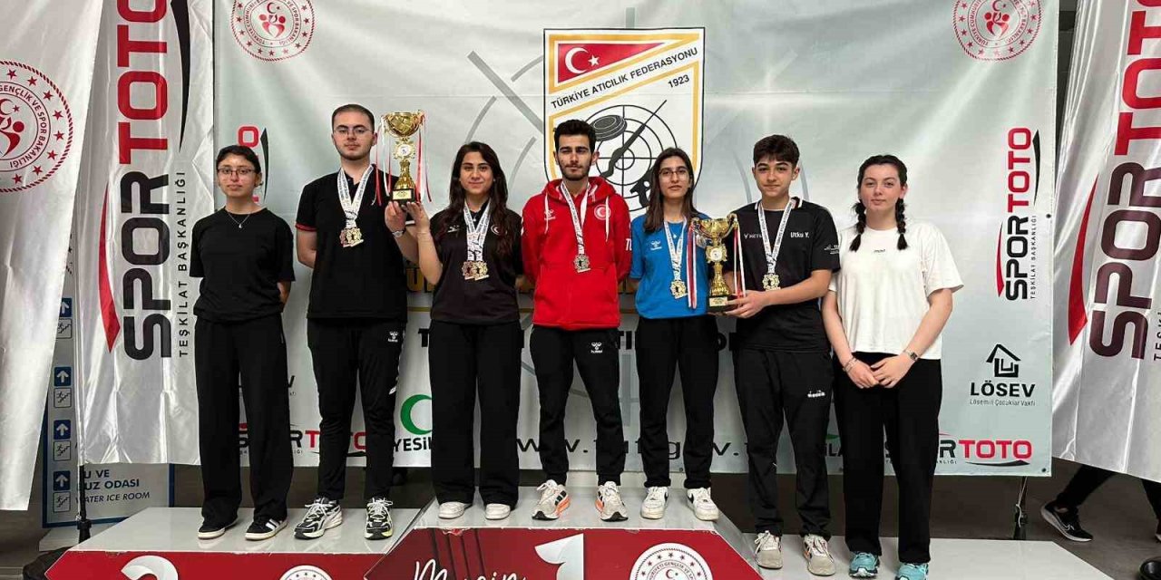Havalı tüfek branşında Erzincan zirvede