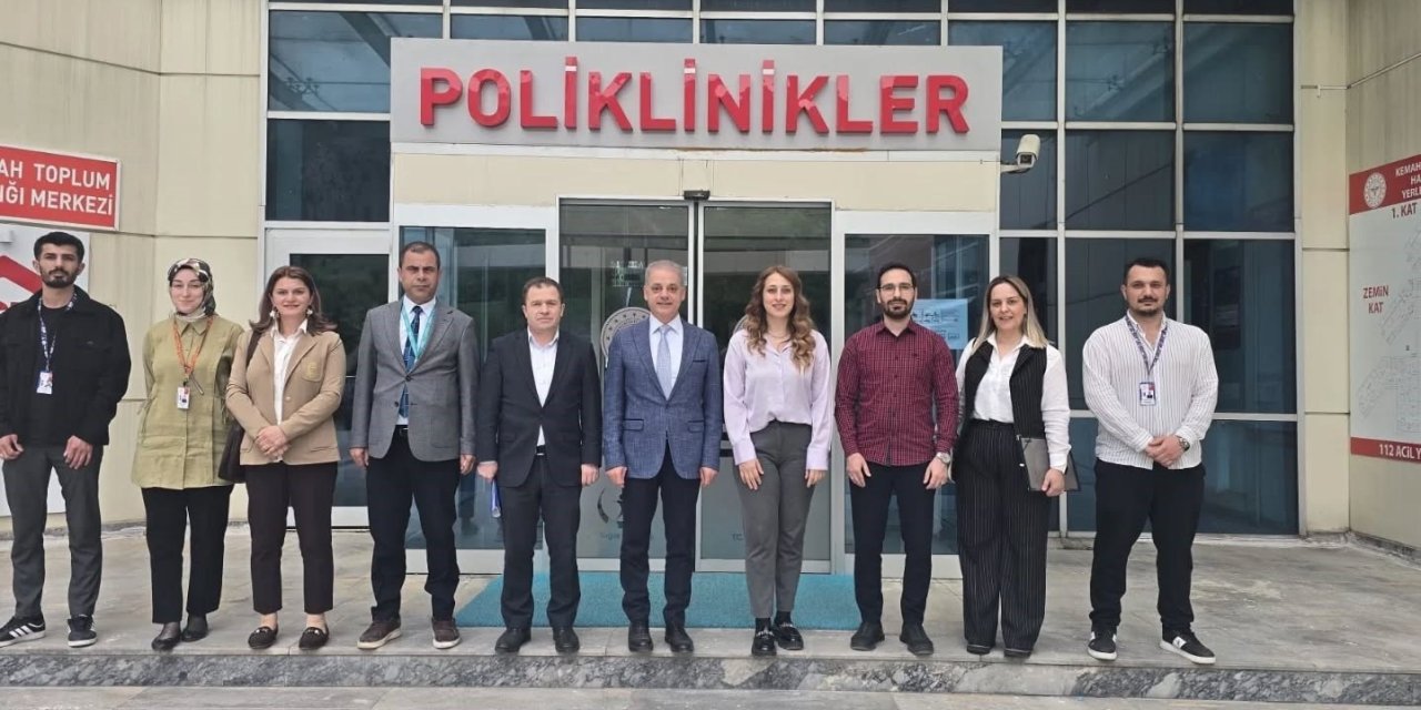 Tekin, Kemah Devlet Hastanesi’nde çalışmaları inceledi