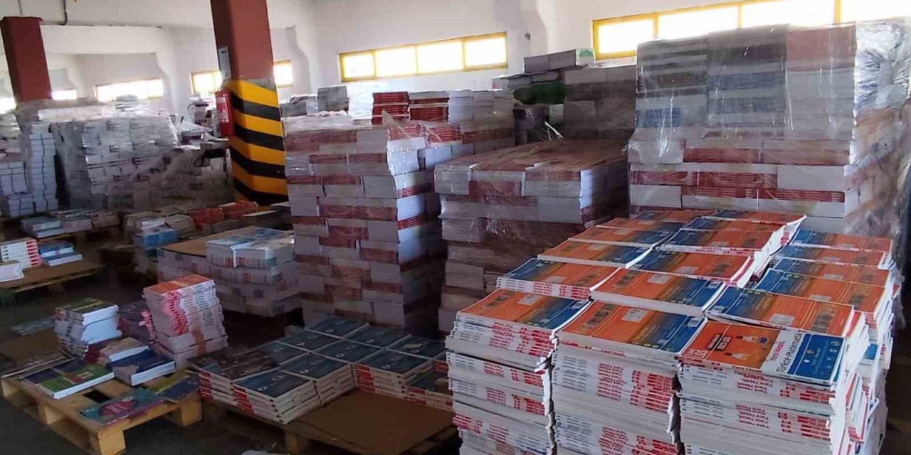 NEVADER’den doğu illerindeki öğrencilere kaynak kitap desteği