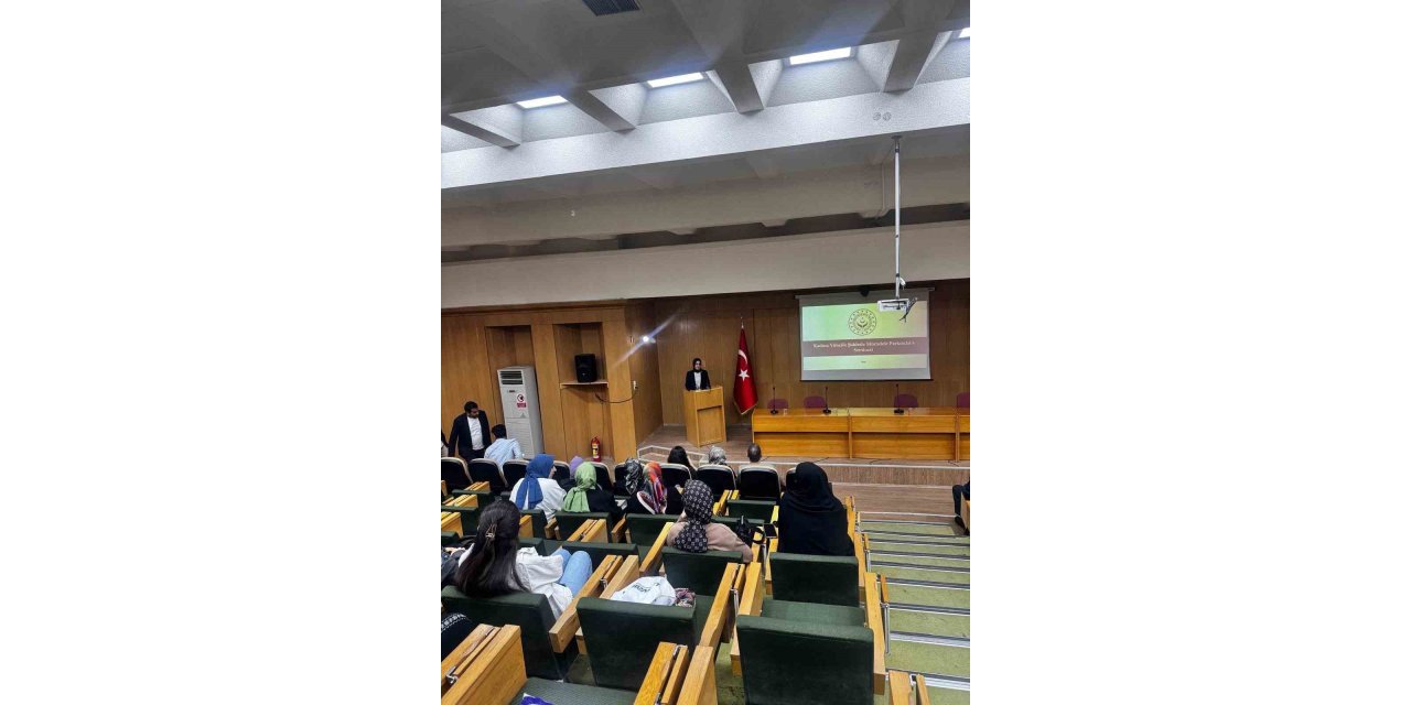 Üniversitesi öğrencilerine ’Kadına Yönelik Şiddetle Mücadele’ eğitimi