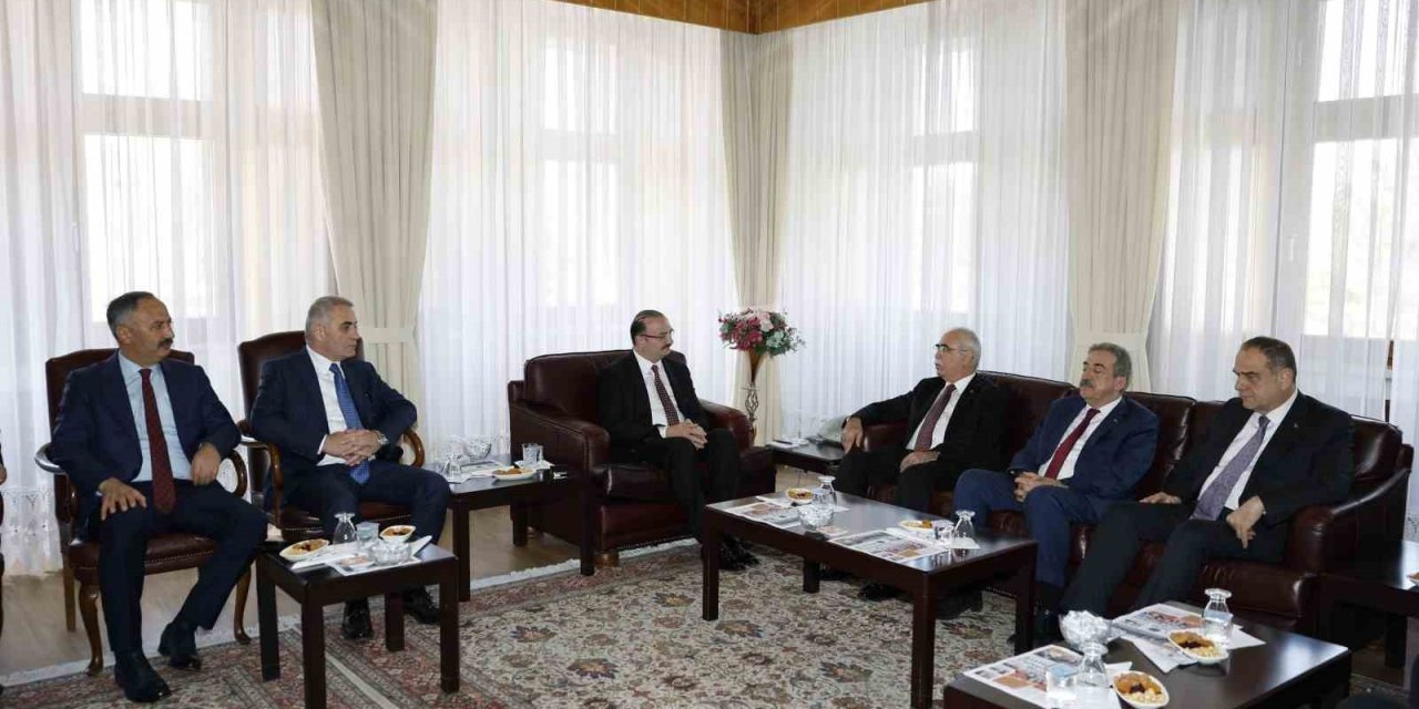 Hukuk, bilim ve kültürel miras aynı çatıda buluştu