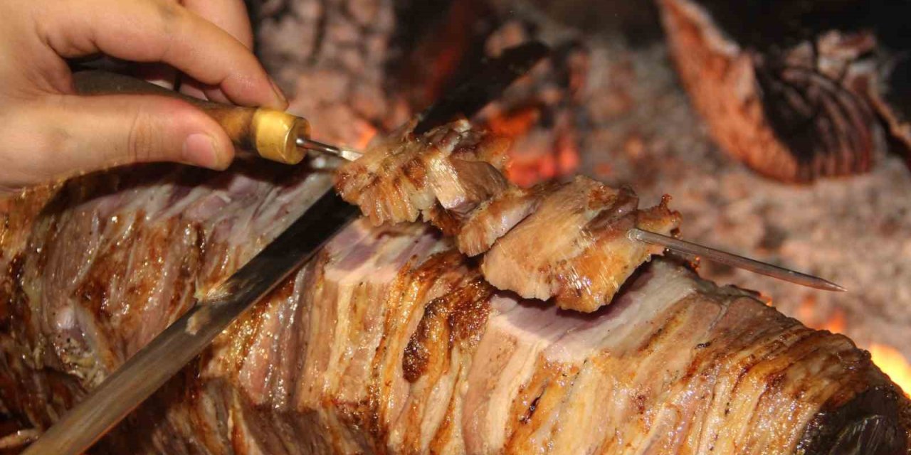 Oltu Cağ kebabı TasteAtlas listesinde Türkiye ikincisi oldu