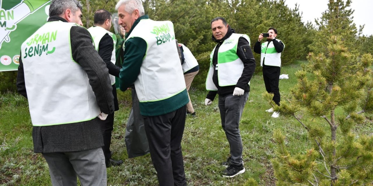 Kars’ta "Orman Benim" Seferberliği: Paşaçayırı’nda yangın riskine karşı temizlik hareketi