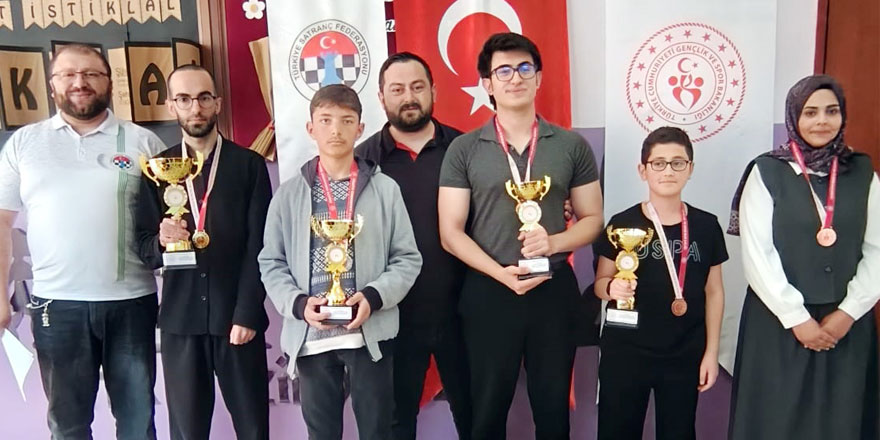 Kars’ta zeka ve strateji rüzgarı