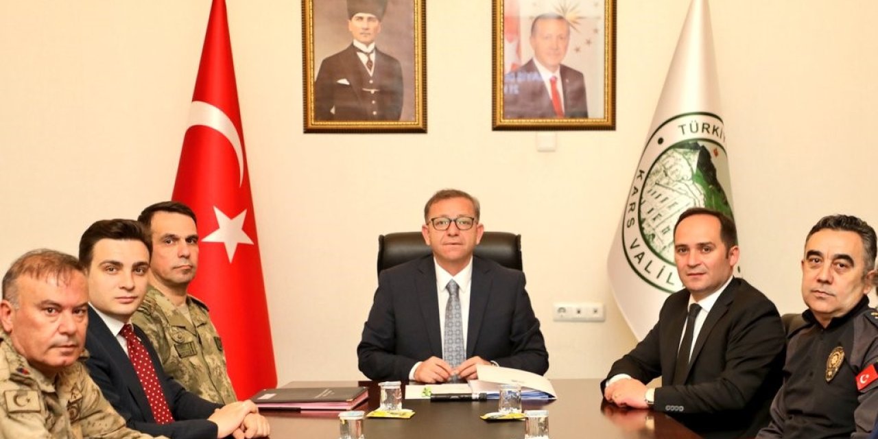 Kars’ta güvenlik zirvesi: İl Güvenlik ve Asayiş Koordinasyon toplantısı yapıldı