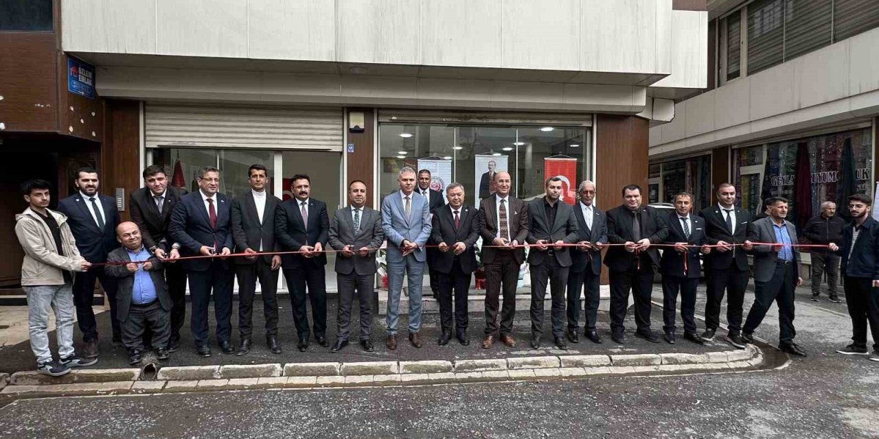 Yüksekova’da şehit ve gazi yakınları için yeni hizmet ofisi açıldı
