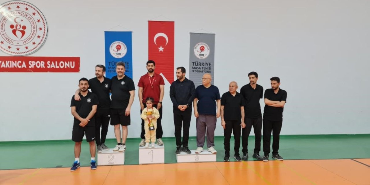 İnönü Üniversitesi, Masa Tenisi Kurumlar Ligi’nde Malatya ikincisi oldu
