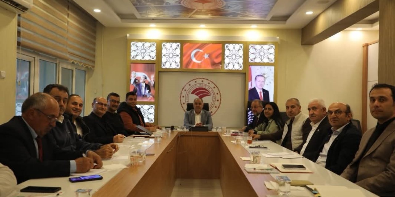 Elazığ’da meyvecilik sektörü masaya yatırıldı