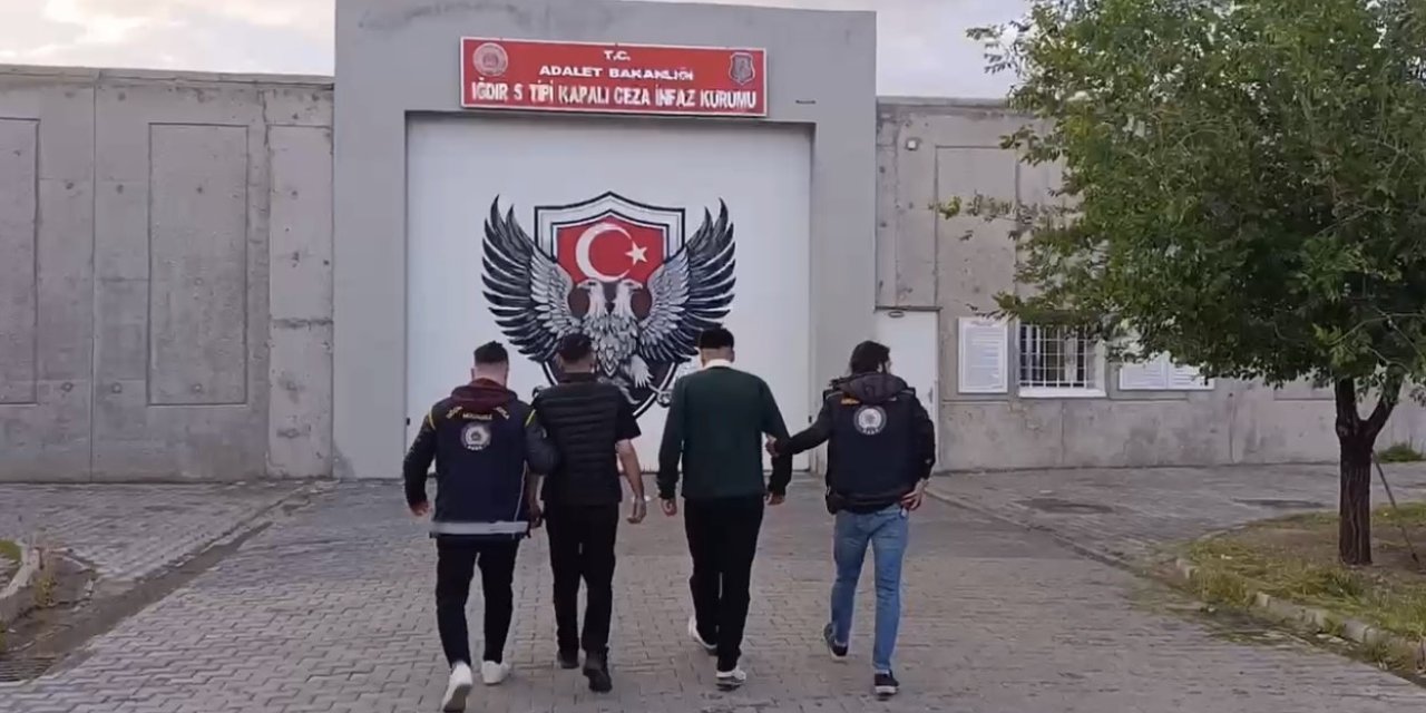 İnsan ticareti suçundan aranan 2 şüpheli, Dilucu Sınır Kapısı’nda yakalandı
