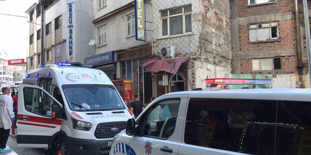 Koku oteli sarınca gerçek ortaya çıktı: 6 gün önce öldüğü belirlendi