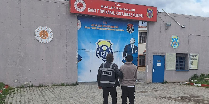 Kars'ta 8 yıl hapis cezası bulunan firari yakalandı!