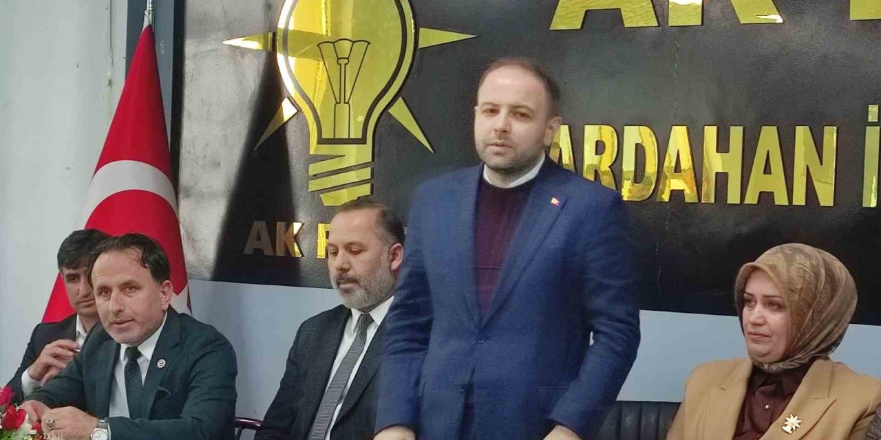 AK Parti’de partililer bayramlaştı