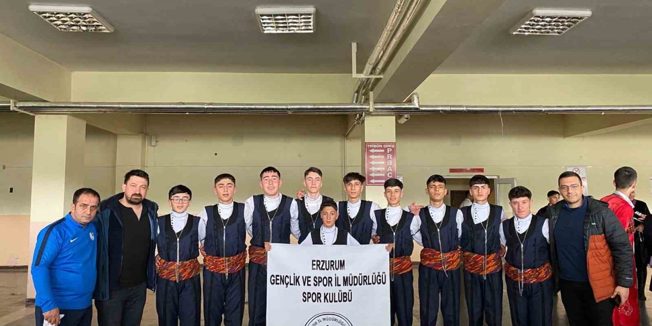 Halk Oyunlarında Erzurum Gençlik Spor ve EKTUD şampiyon