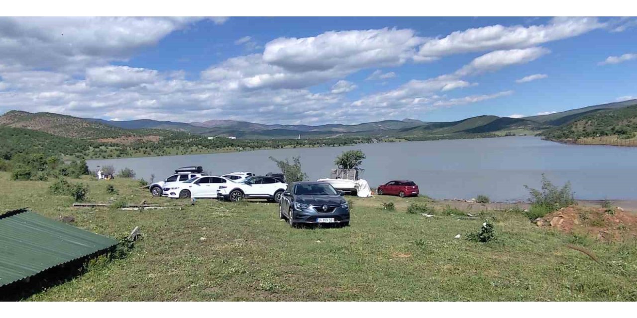 Bayram tatilinin son gününde piknik alanları dolup taştı
