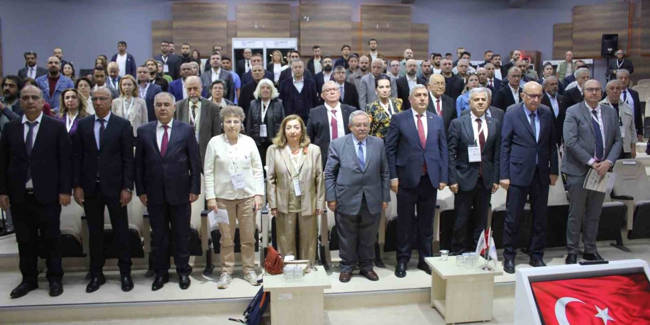 Uluslararası Kanatlı Üretiminde Dijitalleşme ve Sağlık Kongresi tamamlandı