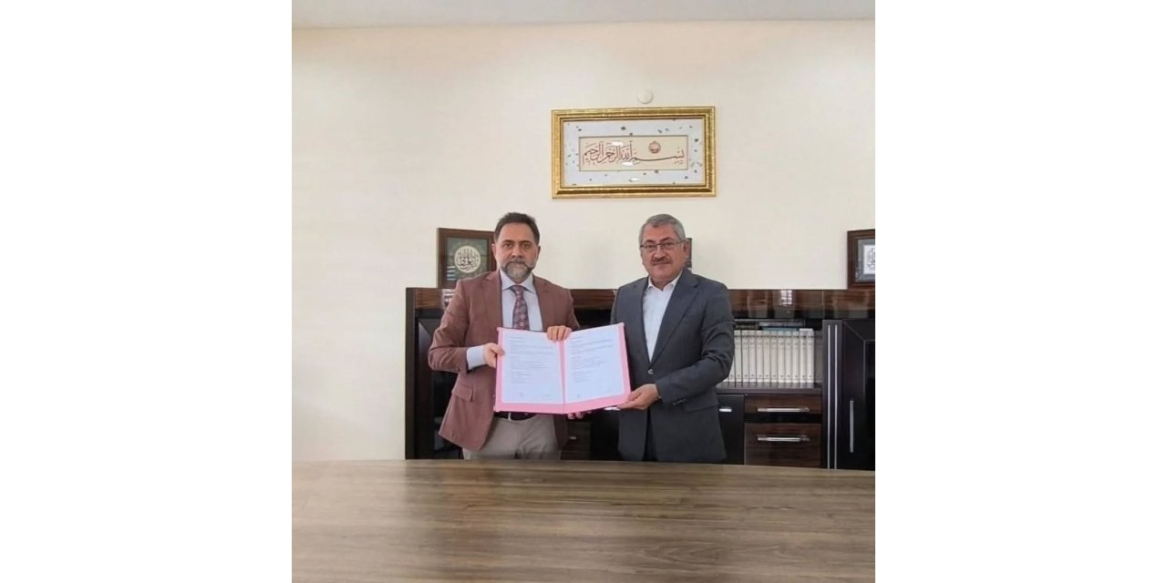 Erzurum’da anlamlı iş birliği: Müftülük ve Yakutiye Belediyesi protokol imzaladı