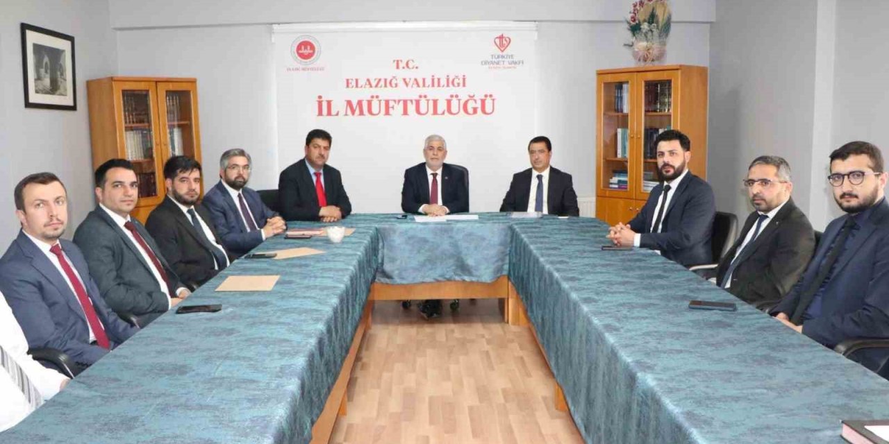 Elazığ’da din hizmetleri değerlendirildi