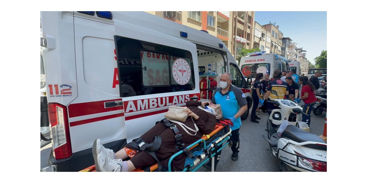 Nazilli'de yaya geçidinde korkutan kaza: 5 yaralı