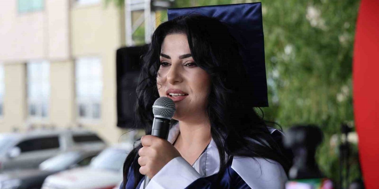 Açık lise mezuniyetinden üniversite birinciliğine: Emine Güneş’in azim ve başarı hikayesi