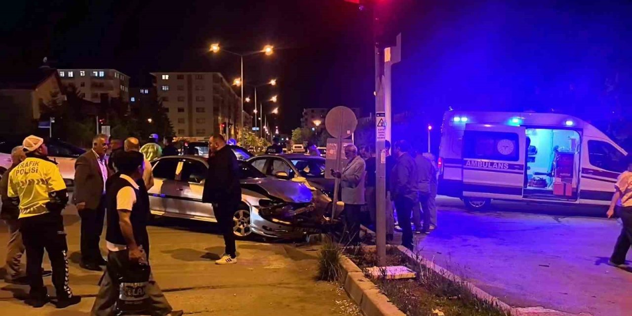 Erzurum’da trafik kazası: 2 kişi yaralandı