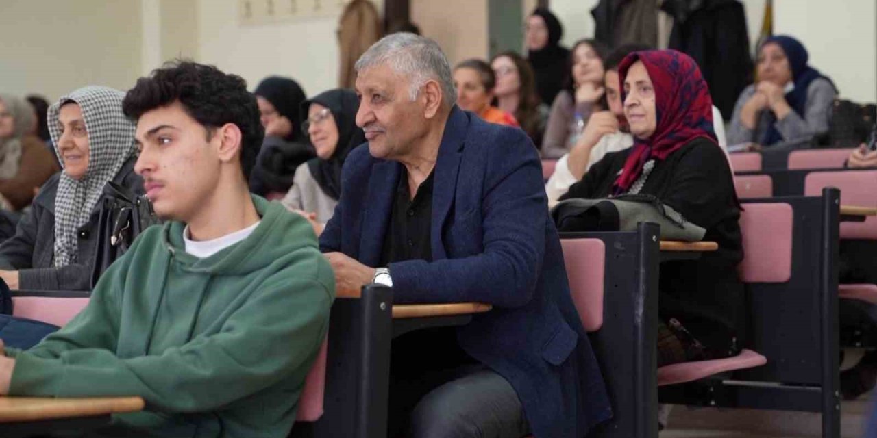 Gençler sordu, "Tecrübe" yanıtladı: ETÜ’de kuşaklar arası gönül köprüsü