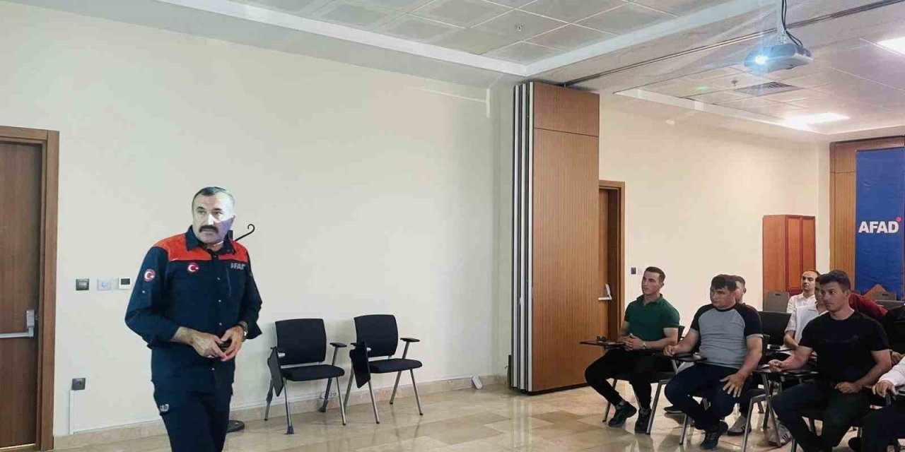 Elazığ’da arama-kurtarma ve trafik kazalarına müdahale eğitimi