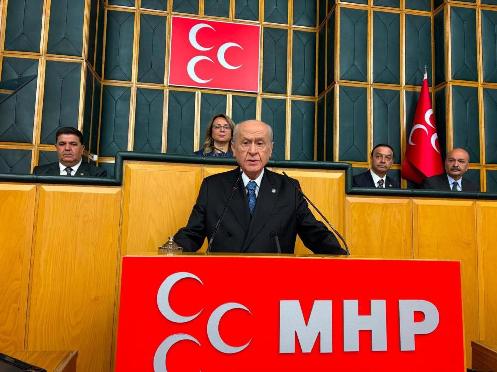 MHP lideri Bahçeli'den Özel'e: "CHP bünyesindeki çatlağı memleket sathına yaymaktan vazgeçilmelidir"