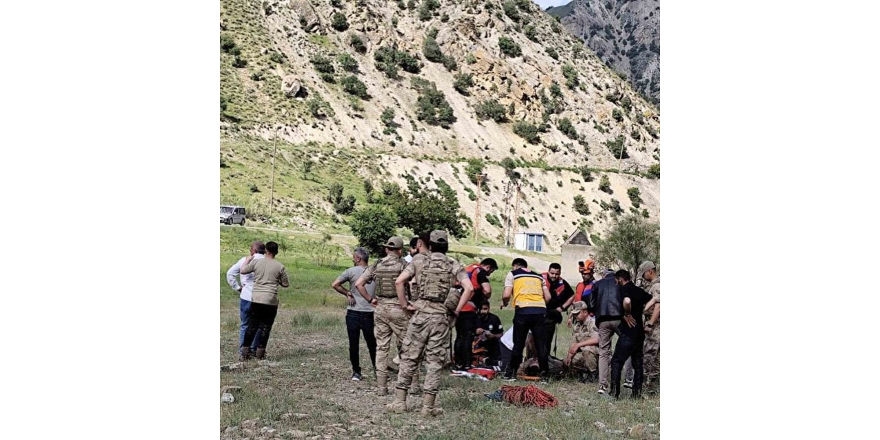 Hakkari’de Zap suyuna düşen şahıs hayatını kaybetti