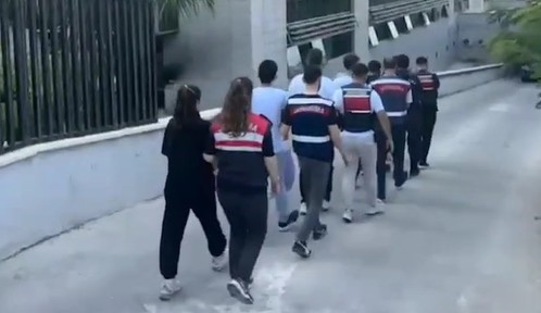 Mersin'de sahte ilan dolandırıcılarına operasyon: 18 tutuklama