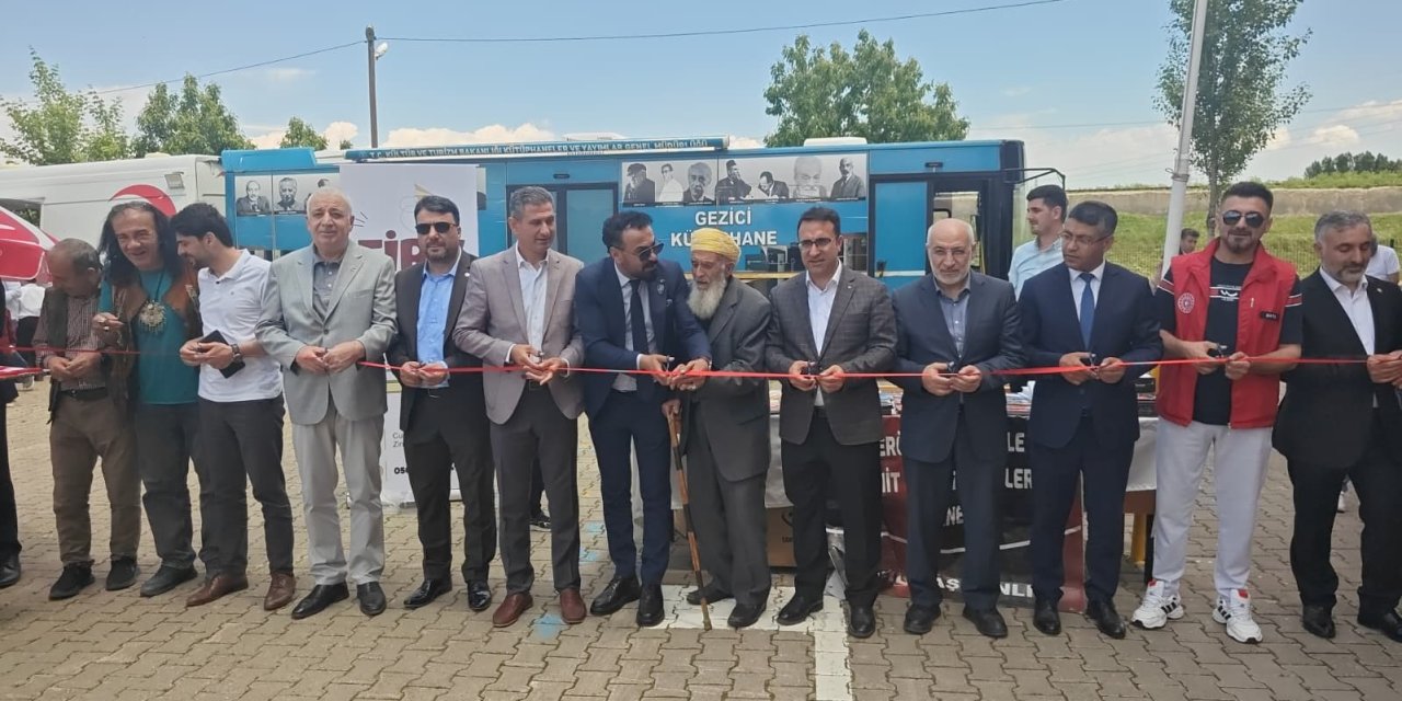 Muş’ta "Köklerden Geleceğe Tarihi Kahramanlar" programı düzenlendi