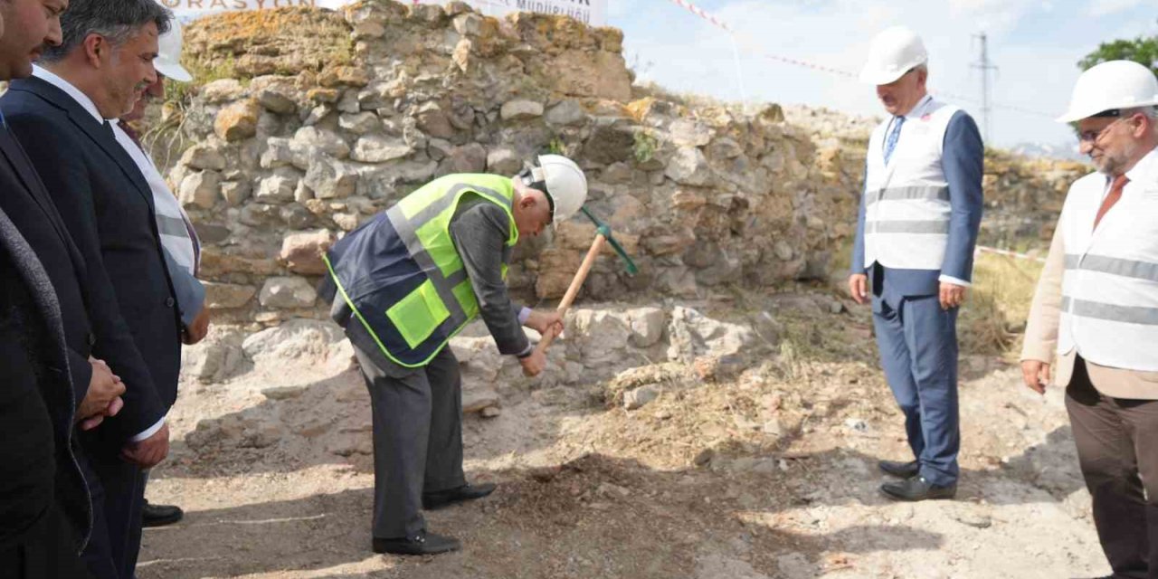 Erzincan’ın 5 bin yıllık tarihi Arkeopark Projesiyle gün yüzüne çıkacak