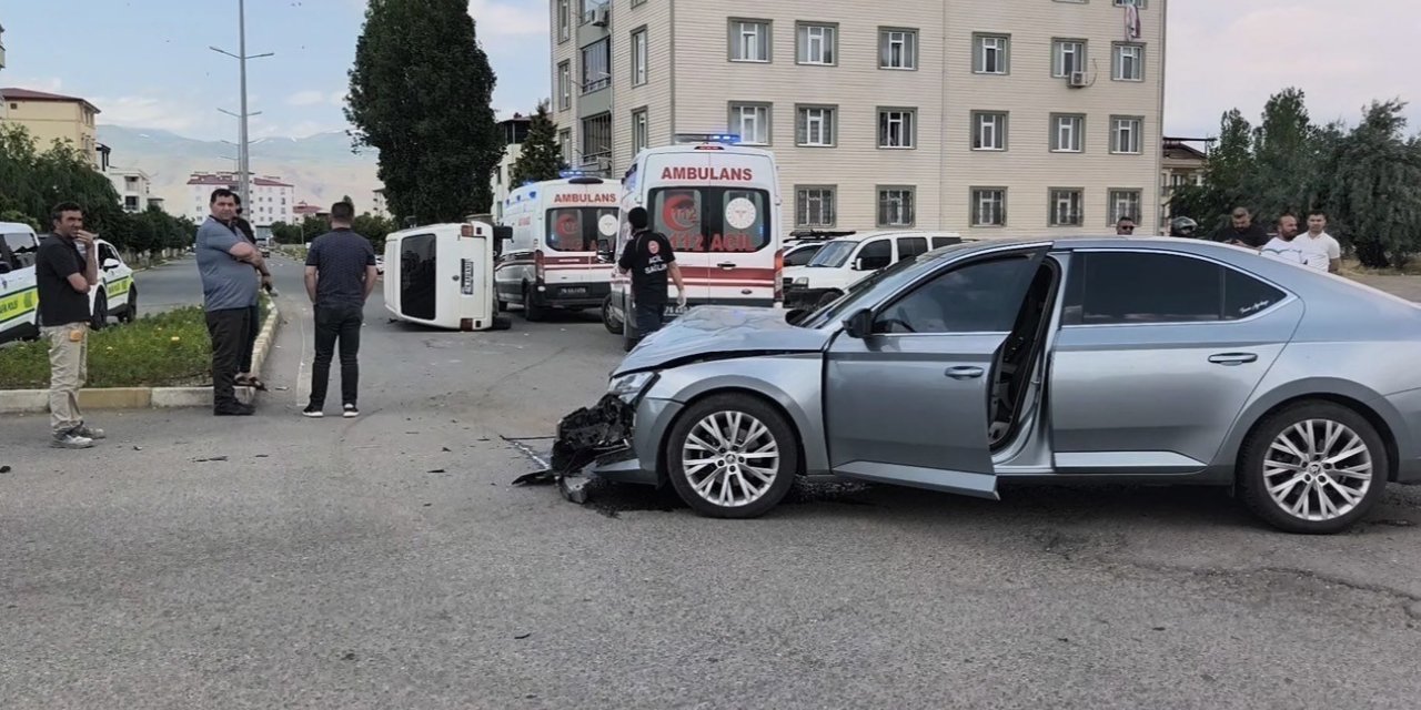 Iğdır’da araçlar çarpıştı: 4 yaralı