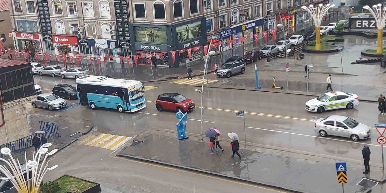 Erzurum’da kuvvetli sağanak yağış uyarısı