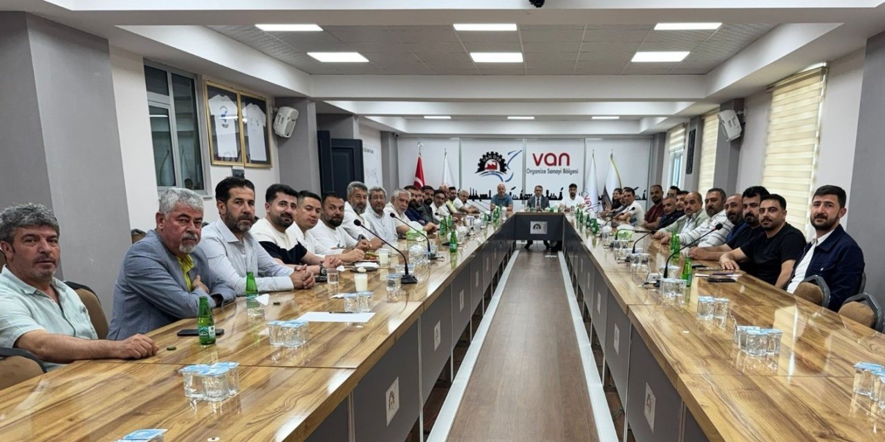 Başkan Memet Aslan: "Üretim ve istihdamı artıracak projeler üzerinde çalışıyoruz"