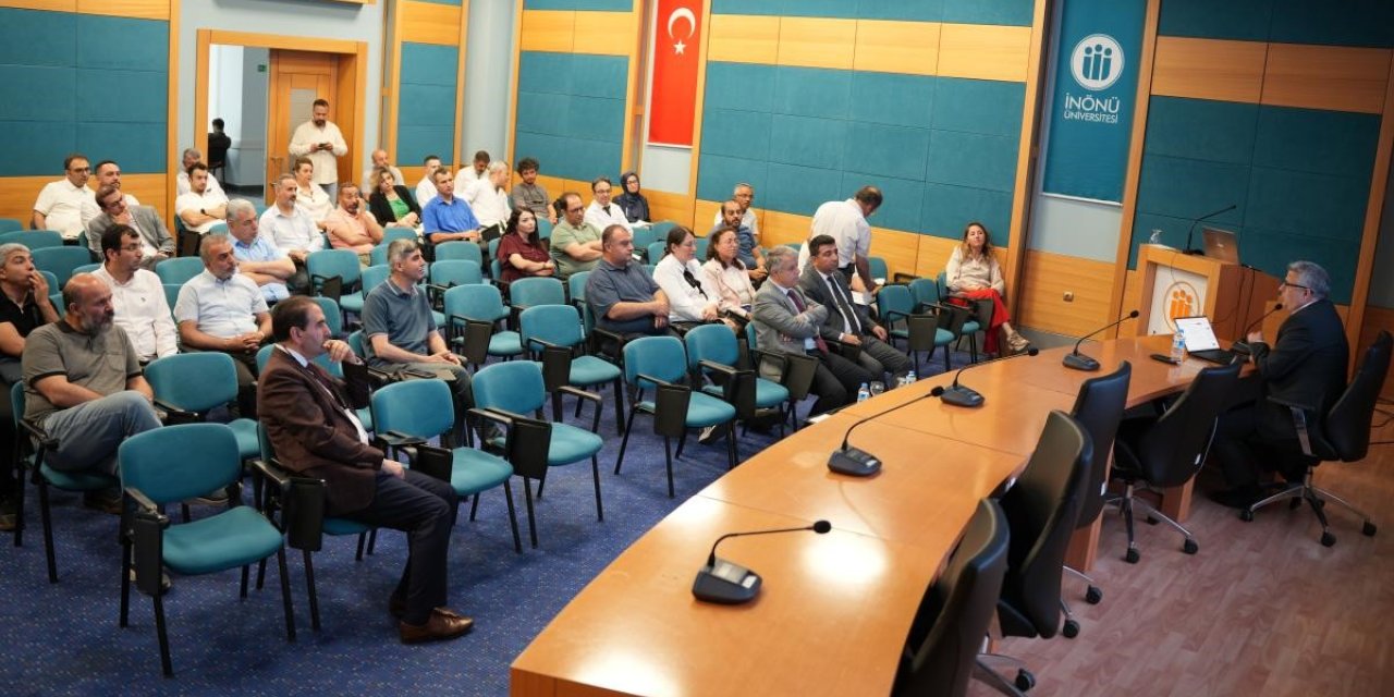 Yönetici liderlik eğitim programında yapay zeka ele alındı