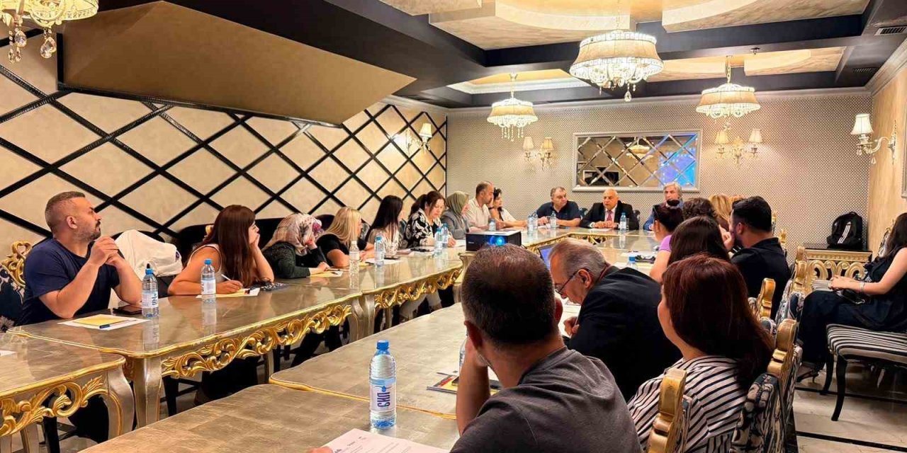 Kars Turizmciler Derneği Erivan’da temaslarda bulundu