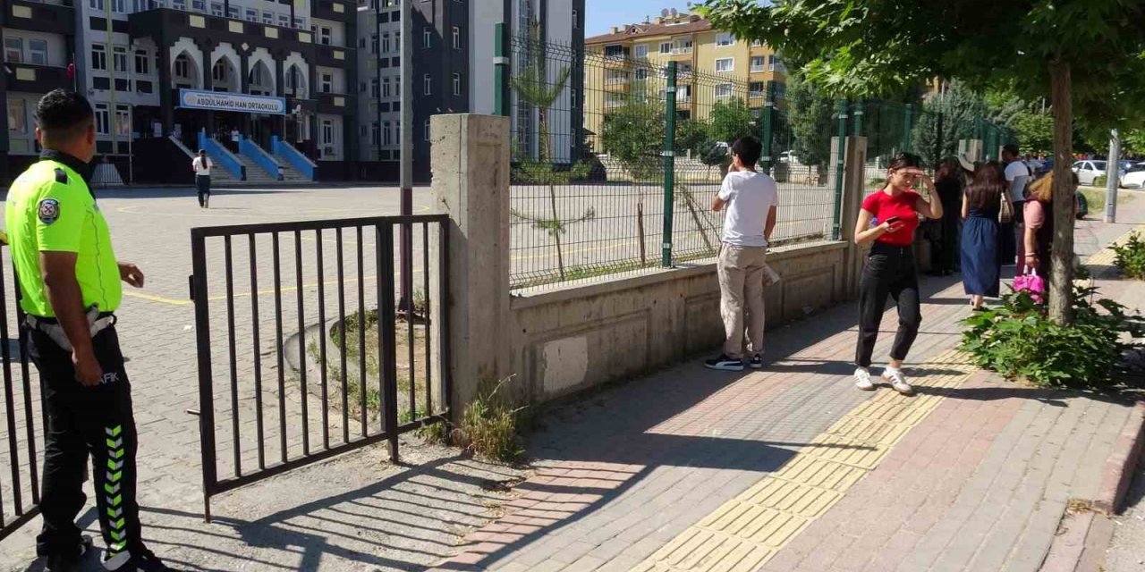 Malatya’da 10 bin 109 öğrenci LGS heyecanı yaşadı